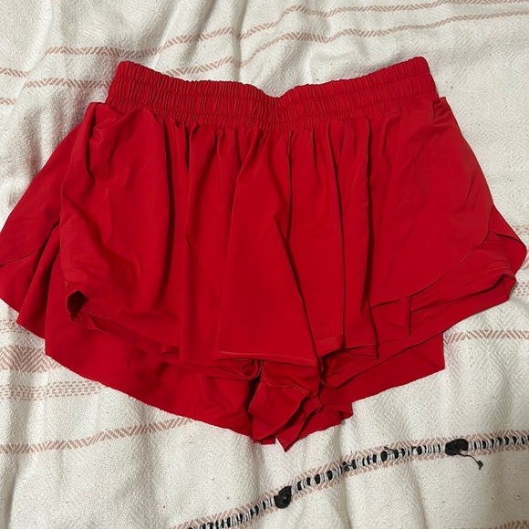 skirt with built in shorts athletic material - Picture 1 of 3